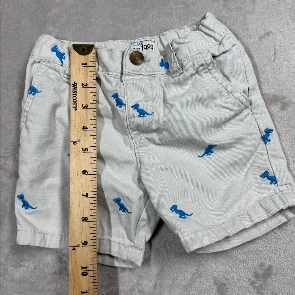 Children’s Place Blue Embroidered T-Rex Dinosaur Cream Chino Shorts Size 18-24 M